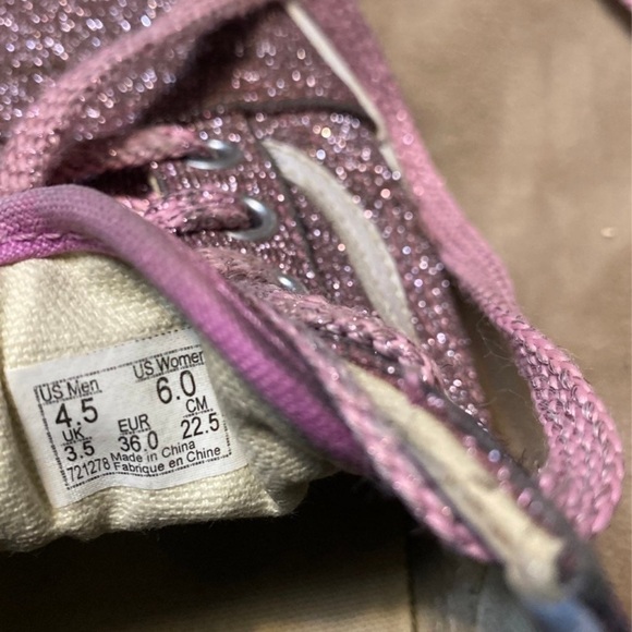 Same Day Shipping Vans Pink Sneakers size 6 with White Side Stripe Thick Laces - Picture 4 of 8